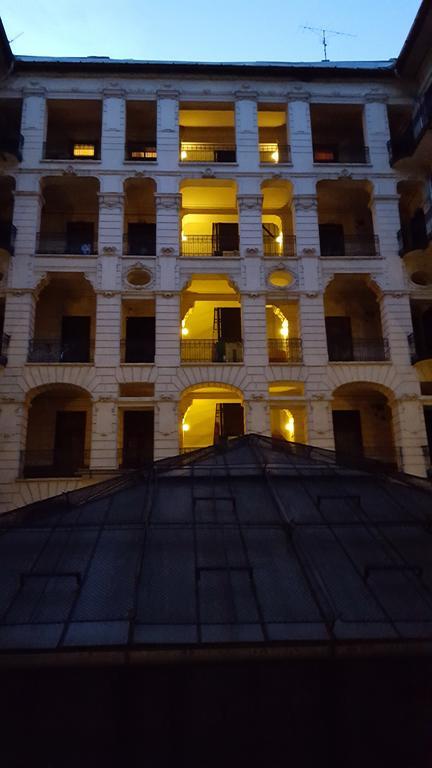 Premier Inn Apartments Budapest Luaran gambar