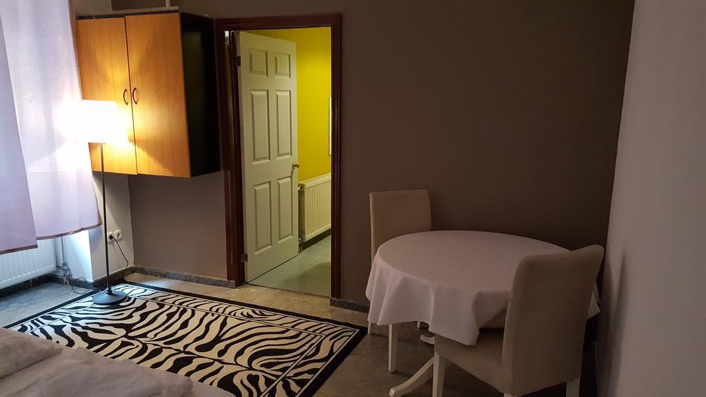 Premier Inn Apartments Budapest Luaran gambar